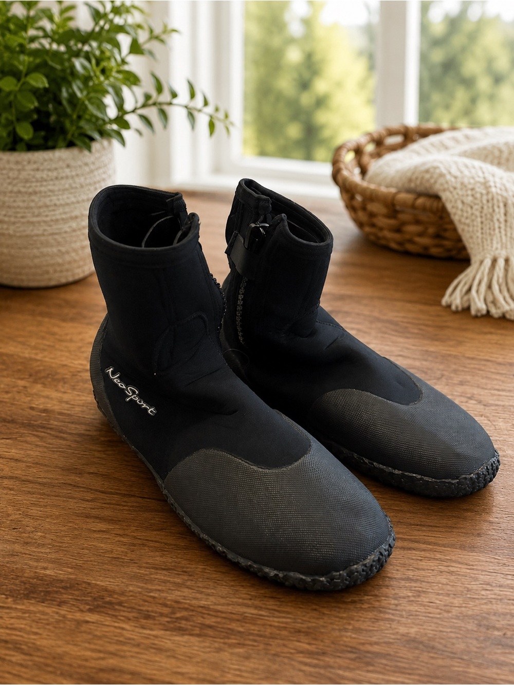 Men's Black Neoprene Dive Boots